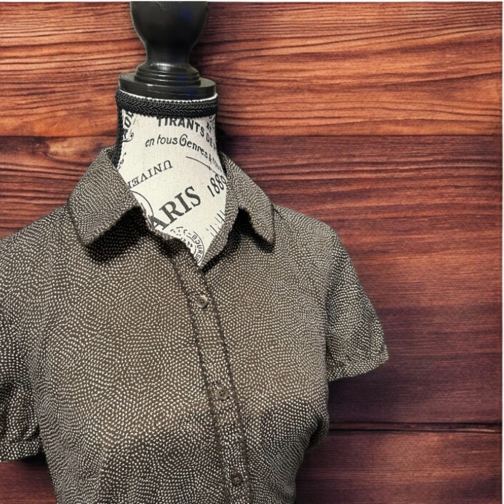 LOFT Short Sleeve Button Down size 6-Brown - Picture 3 of 12